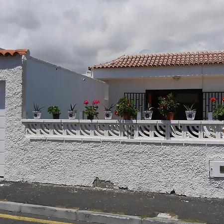 シャレー Chalet Los Delfines *